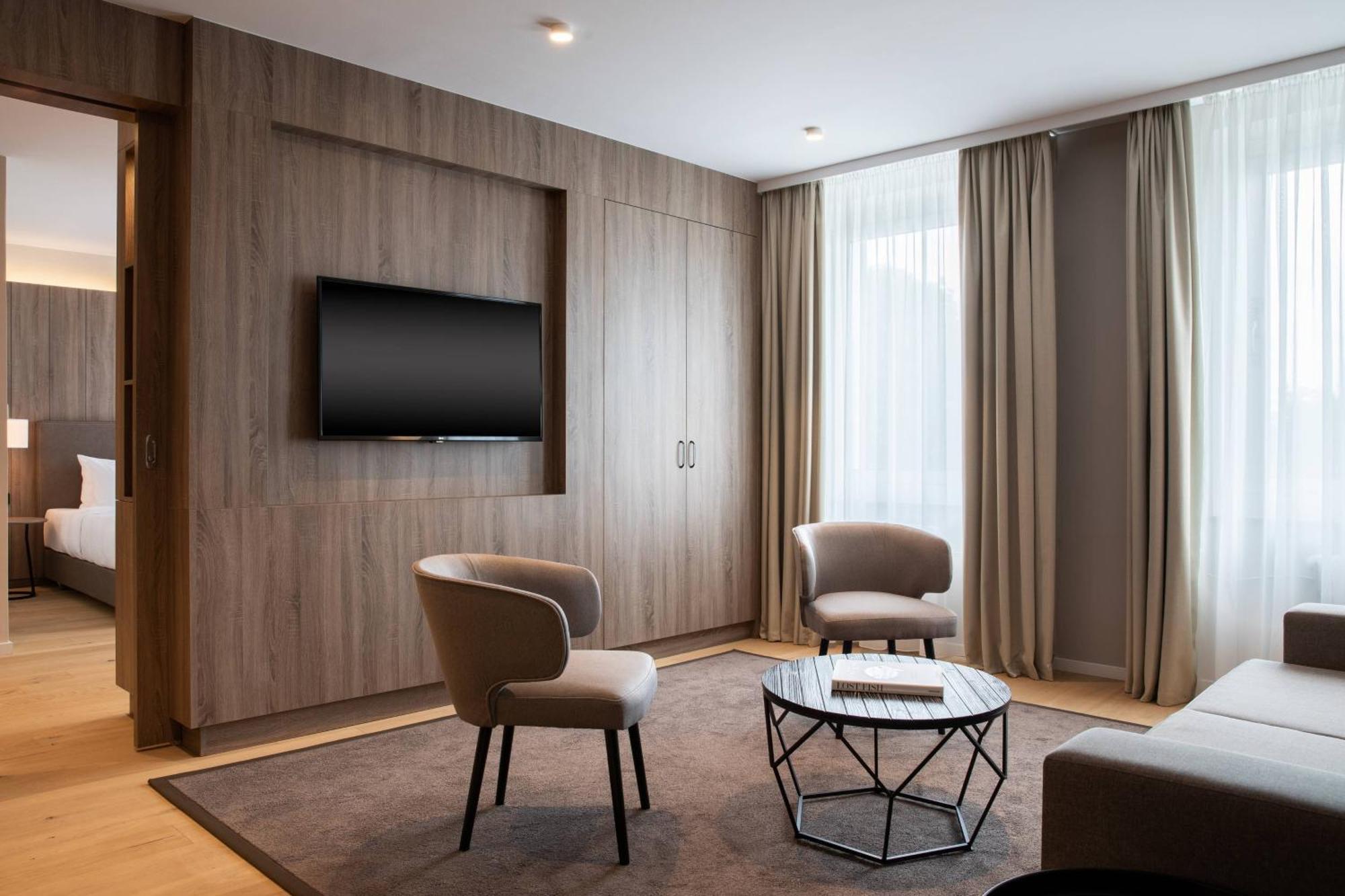 Ac Hotel By Marriott Berlin Humboldthain Park Exterior foto